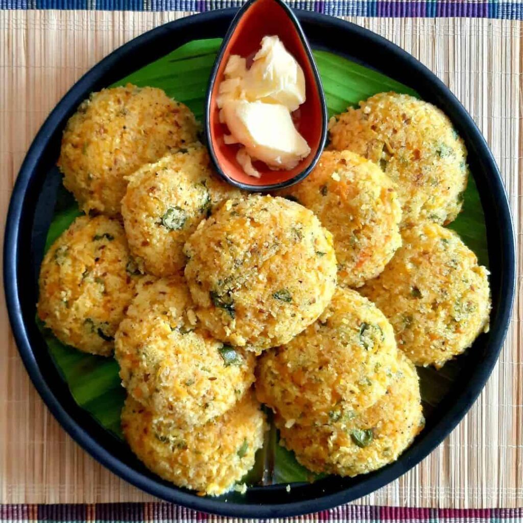 One of the specialty Malnad dishes is Cheenikayi Kadubu also called Pumpkin Idli